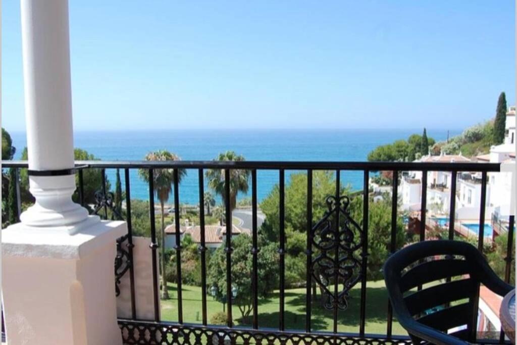 Apartamento Con Vistas Al Mar Nerja Exteriör bild